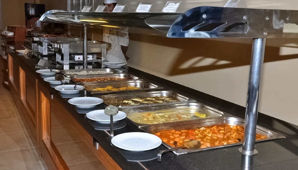 هتل ماربل بای پالم وینگز کوش آداسی